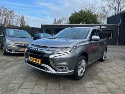 Mitsubishi Outlander P-HEV