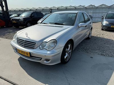 Mercedes C200