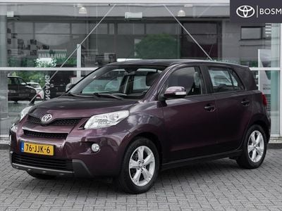 Paars Gebruikt 2009 Toyota Urban Cruiser SUV | € 8.549 (Eerlijke prijs)