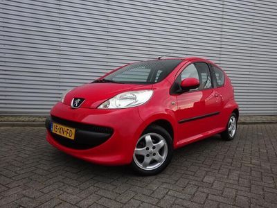 tweedehands Peugeot 107 1.0-12V XS Urban Move Airco / Lm velgen / Elek. ramen / NAP / Apk t/m 26-04-2025