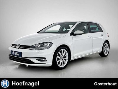 Wit Gebruikt 2017 VW Golf VII Highline Hatchback | € 15.900 (Eerlijke prijs)