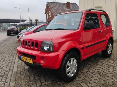 Rood Occasion 2004 Suzuki Jimny SUV | € 5.295 (Goede deal)