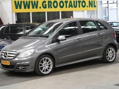 Mercedes B200