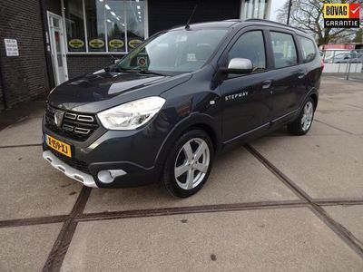 tweedehands Dacia Lodgy 1.6 SCe Stepway 5p.