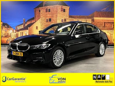 tweedehands BMW 320e 3-SERIEBusiness Edition Sport Automaat Schuifdak