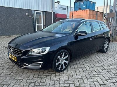 Zwart Gebruikt 2014 Volvo V60 Summum Stationwagen | € 7.250 (Goede deal)