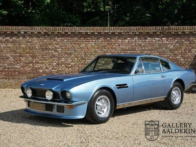 tweedehands Aston Martin DBS LHD Rare and sought after manual gearbox version with AC!