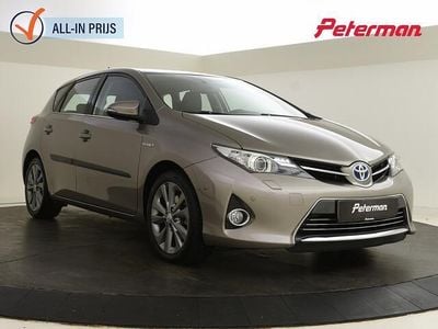 Bruin Gebruikt 2013 Toyota Auris Hatchback | € 11.799 (Eerlijke prijs)