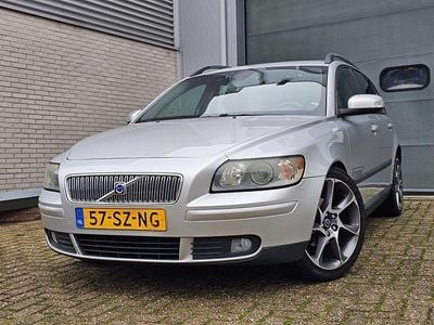Volvo V50