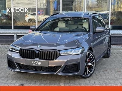 Grijs (metallic) Occasion 2021 BMW 530 Executive Stationwagen | € 42.950 (Duur)