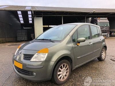 Groen Gebruikt 2005 Renault Modus MPV | € 1.975 (Eerlijke prijs)