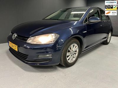 tweedehands VW Golf VII 1.6 TDI Comfortline BlueMotion NL Navi NAP APK 1eigennaar.