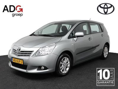 Grijs Occasion 2012 Toyota Verso MPV | € 10.950 (Iets duurder)