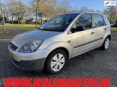 Grijs Gebruikt 2007 Ford Fiesta Cool & Sound Edition Hatchback | € 999 (Eerlijke prijs)