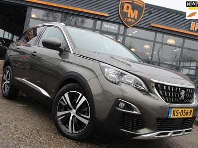 Grijs Occasion 2016 Peugeot 3008 SUV | € 10.299 (Eerlijke prijs)