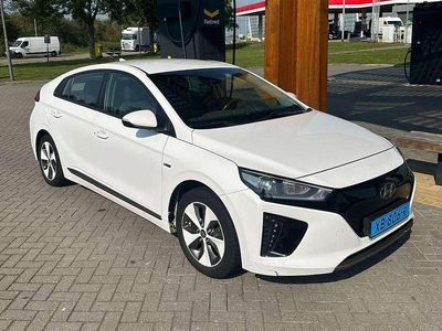 Wit Gebruikt 2019 Hyundai Ioniq Comfort Hatchback | € 14.000