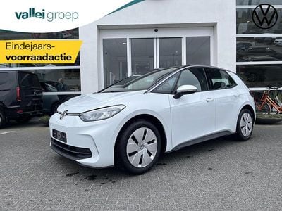 Wit Nieuw 2025 VW ID.3 Pure Hatchback | € 29.800 (Eerlijke prijs)