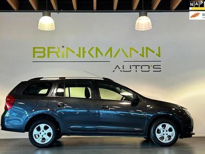 Grijs Occasion 2016 Dacia Logan MCV Lauréate MPV | € 4.999 (Goede deal)