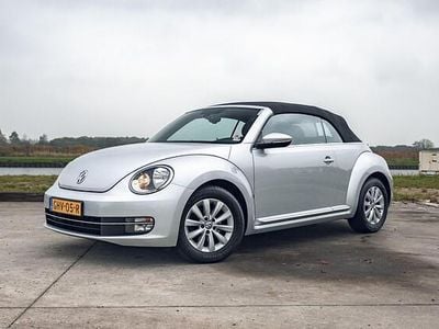 Grijs Gebruikt 2014 VW Beetle Cabriolet | € 12.900 (Eerlijke prijs)