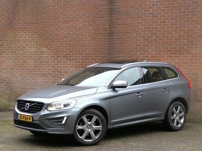 Grijs (metallic) Occasion 2016 Volvo XC60 R-Design SUV | € 23.999 (Eerlijke prijs)