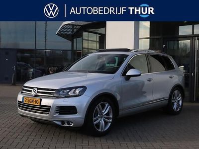 Grijs Occasion 2013 VW Touareg R-line SUV | € 26.950 (Duur)