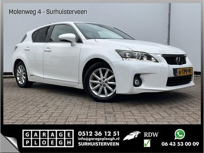 Lexus CT200h