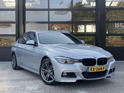 BMW 330e