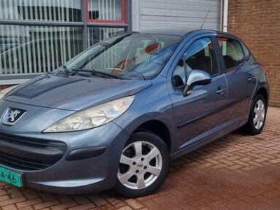 tweedehands Peugeot 207 1.4 VTi XS