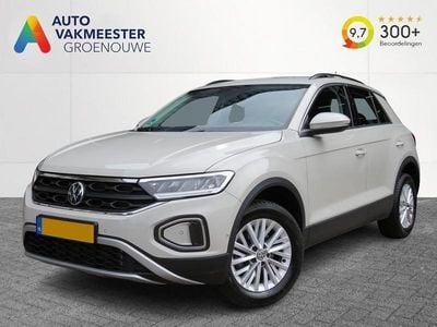 Grijs Gebruikt 2024 VW T-Roc Edition SUV | € 29.645 (Goede deal)