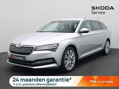Occasion Skoda Superb Business Line 218 PK (160 kW) 2023 Grijs, metallic lak Stationwagen