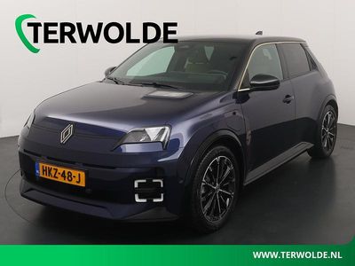 Blauw Gebruikt 2025 Renault R5 Iconic Hatchback | € 32.945 (Eerlijke prijs)