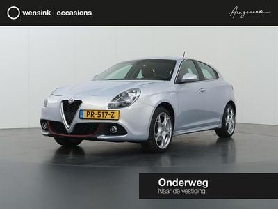 Wit Gebruikt 2017 Alfa Romeo Giulietta Super Hatchback | € 16.935 (Eerlijke prijs)