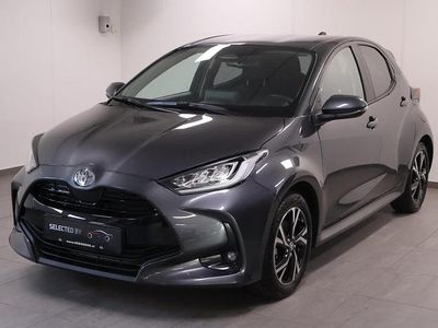 Grijs Gebruikt 2025 Toyota Yaris Hatchback | € 26.533 (Eerlijke prijs)
