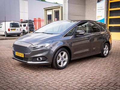 Grijs Occasion 2015 Ford S-MAX Titanium MPV | € 12.950 (Iets duurder)