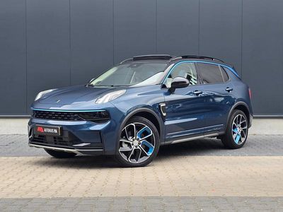 Lynk & Co 01