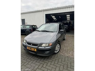 Grijs Gebruikt 2003 Mitsubishi Space Star MPV | € 3.500 (Iets duurder)