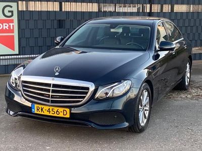 Mercedes E200