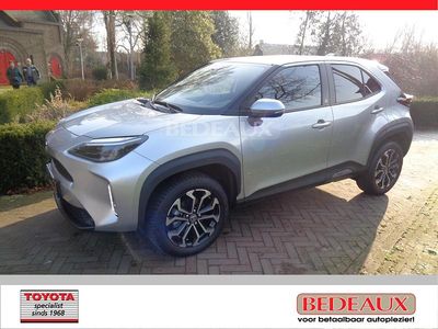Grijs Occasion 2023 Toyota Yaris Cross X-plore SUV | € 29.750 (Eerlijke prijs)