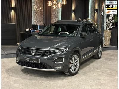 Grijs Occasion 2018 VW T-Roc R-line SUV | € 29.999