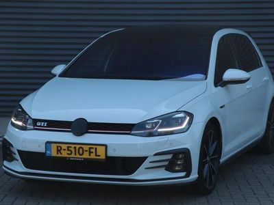 tweedehands VW Golf VII 2.0 TSI GTI Performance | PANO - DEALER OND.