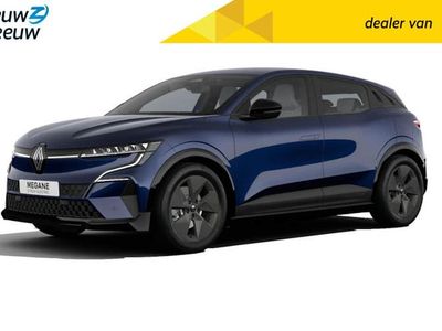 Blauw Nieuw 2025 Renault Mégane IV Evolution Hatchback | € 36.900