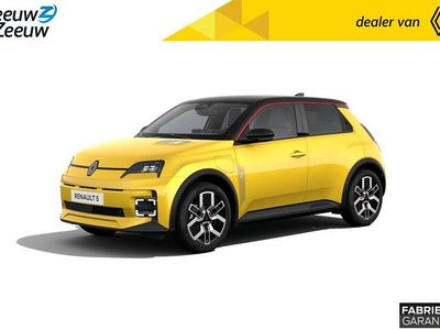 Blue nocturne/noir etoile Nieuw 2025 Renault R5 Urban Hatchback | € 31.190