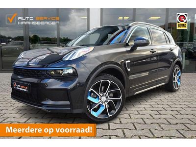 Zwart, metallic lak Occasion 2023 Lynk & Co 01 SUV | € 27.900 (Eerlijke prijs)