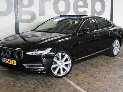 Zwart Gebruikt 2016 Volvo S90 Inscription Sedan | € 22.500 (Duur)