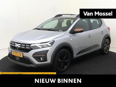 Grijs Occasion 2024 Dacia Sandero Extreme Hatchback | € 20.440 (Iets duurder)