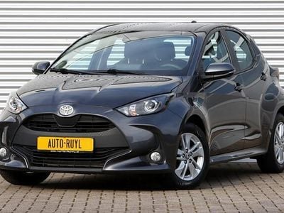 Occasion Toyota Yaris Active 92 PK (67 kW) 2024 Grijs Hatchback
