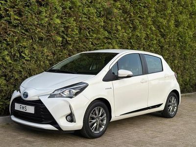 tweedehands Toyota Yaris 1.5 Hybrid Design Camera Navigatie