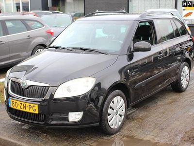 Zwart (metallic) Occasion 2009 Skoda Fabia Sport Stationwagen | € 1.650 (Super prijs)