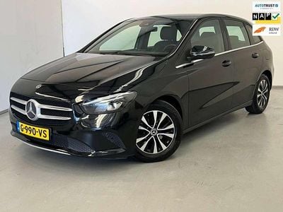 Occasion Mercedes B180 116 PK (85 kW) 2019 Zwart MPV