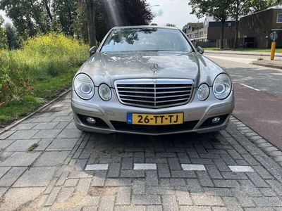 Mercedes E200